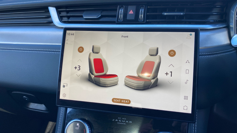 Jaguar F-Pace 2.0 D200 R-Dynamic SE 5dr Auto AWD Diesel Estate